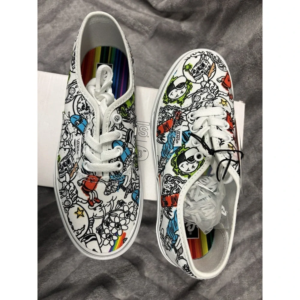 NIB Vans x Crayola Limited Edition Shoes -‎ Kids Size 3